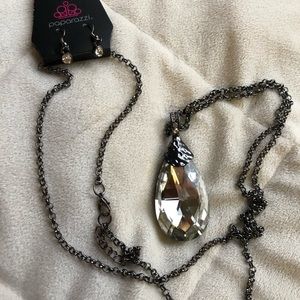 Paparazzi long rhinestone necklace